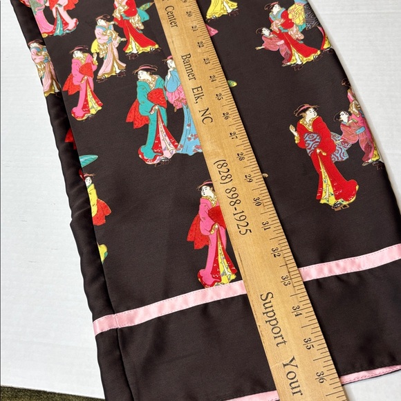 Natori geisha 2 piece pajama set in size medium - Picture 7 of 10